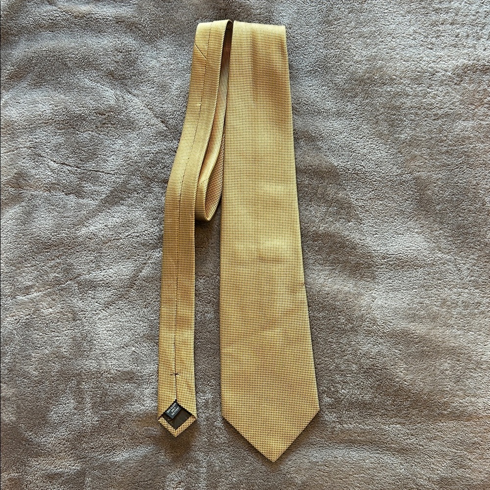 Banana Republic Gold Silk Tie